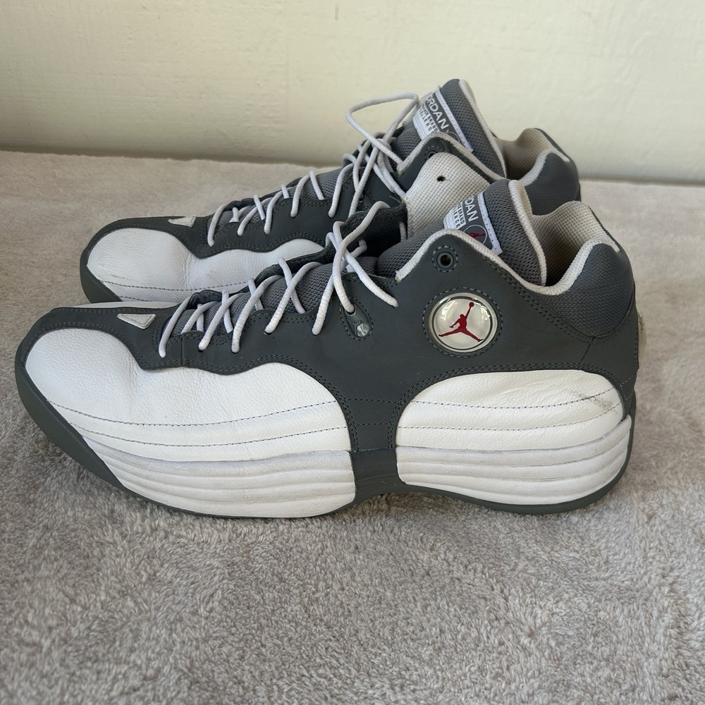 Nike Air Jordan Jumpman‎ Team 1 Retro White Grey 644938-105 Size 12